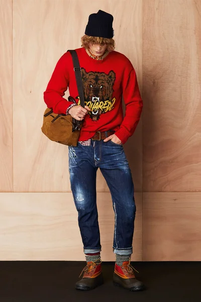 Look 11